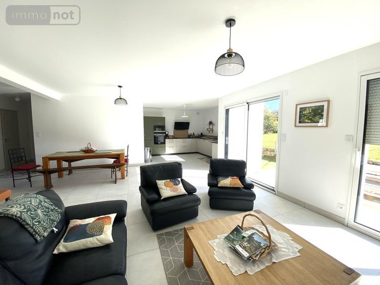 Maison a vendre Le Faouët 56320 Morbihan 160 m2  374040 euros