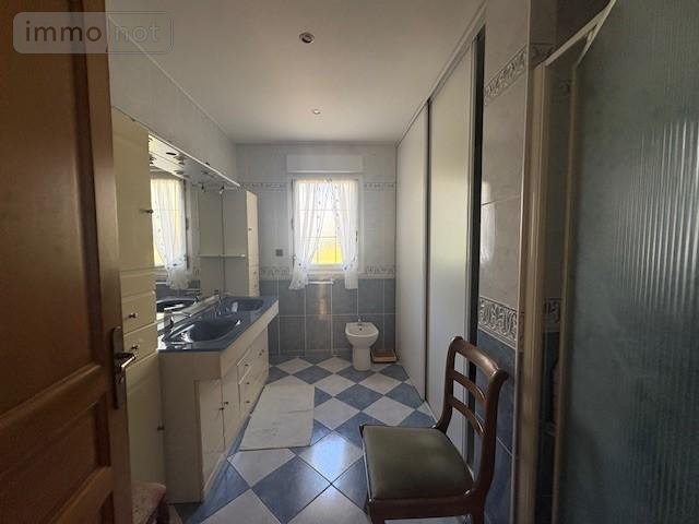 Maison a vendre Distré 49400 Maine-et-Loire 186 m2 6 pièces 387800 euros