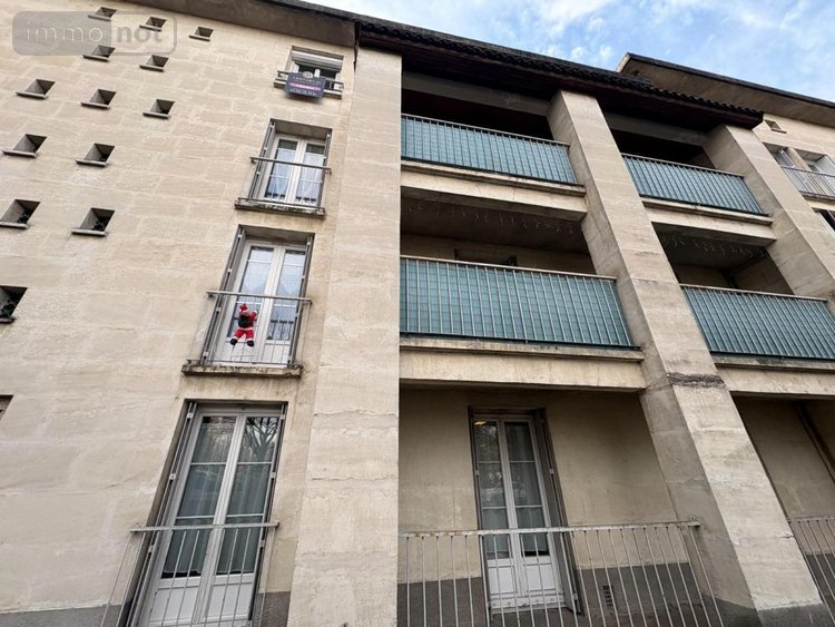 Appartement a vendre Forcalquier 04300 Alpes-de-Haute-Provence 78 m2 3 pièces 151900 euros