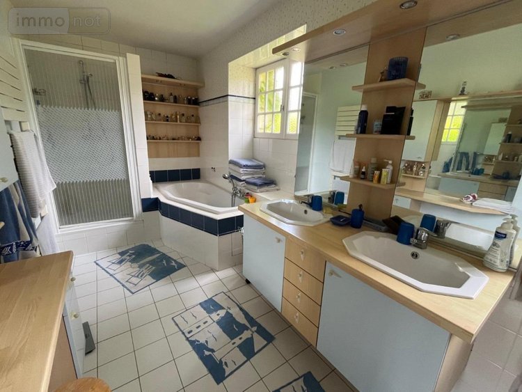 Maison a vendre Carentan-les-Marais 50500 Manche 208 m2 7 pièces 496500 euros