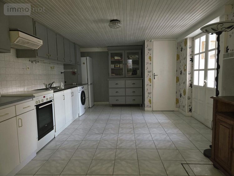 Maison a vendre Château-Gontier-sur-Mayenne 53200 Mayenne 129 m2 6 pièces 178100 euros