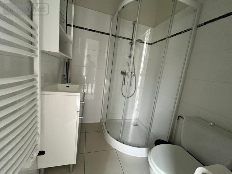 Immeuble a vendre Angers 49000 Maine-et-Loire 385 m2  1096000 euros