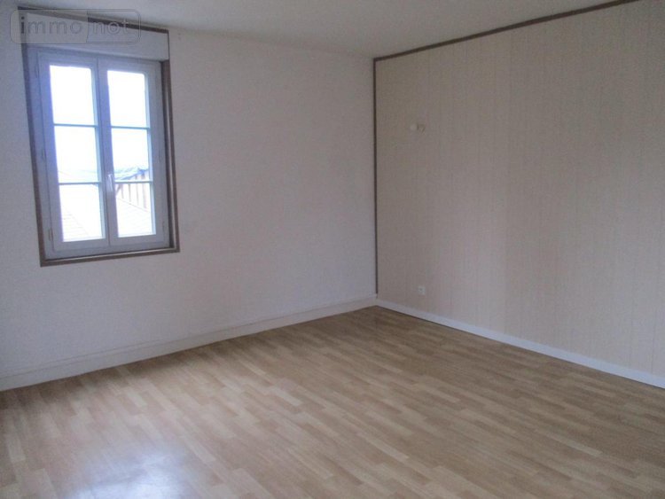 Location appartement Brionne 27800 Eure 71 m2  550 euros