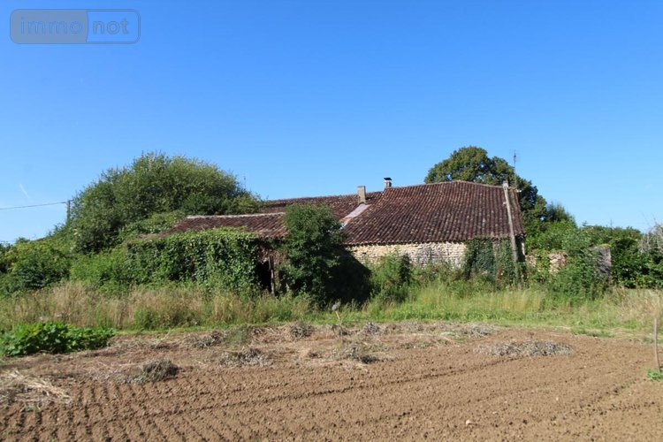 Maison a vendre Brizambourg 17770 Charente-Maritime 196 m2 7 pièces 262300 euros