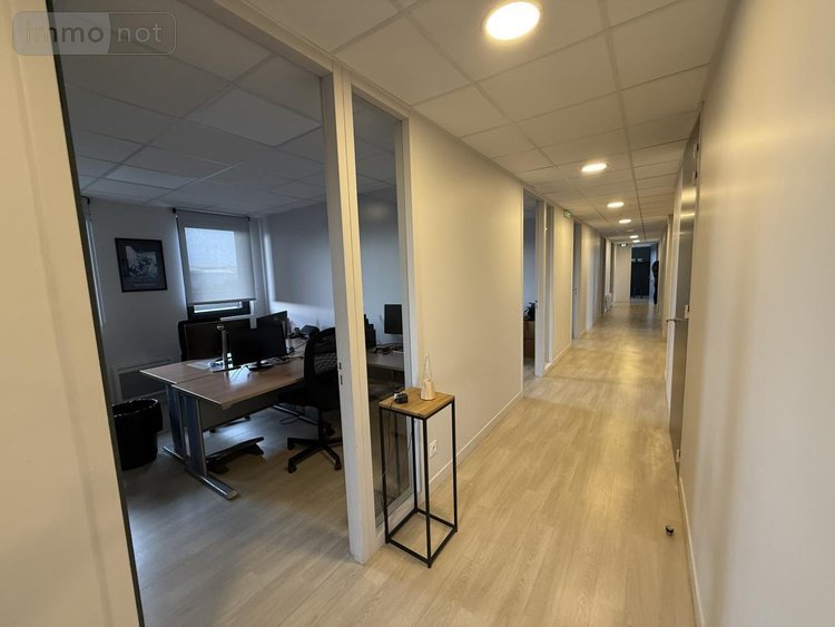 Fonds et murs commerciaux a vendre Saint-Malo 35400 Ille-et-Vilaine 439 m2  1558500 euros