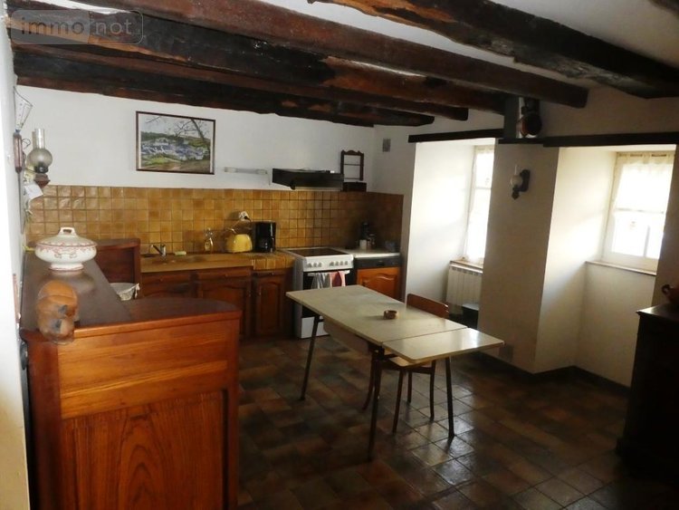 Maison a vendre Guémené-sur-Scorff 56160 Morbihan 185 m2 7 pièces 147550 euros