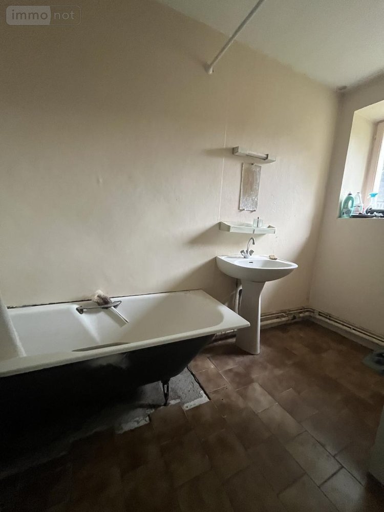 Maison a vendre Theneuil 37220 Indre-et-Loire 70 m2 5 pièces 61600 euros