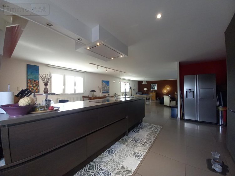 Appartement a vendre Brech 56400 Morbihan 170 m2 4 pièces 374400 euros