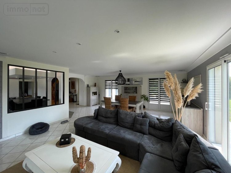 Maison a vendre Sainte-Radégonde-des-Noyers 85450 Vendée 159 m2 5 pièces 416000 euros