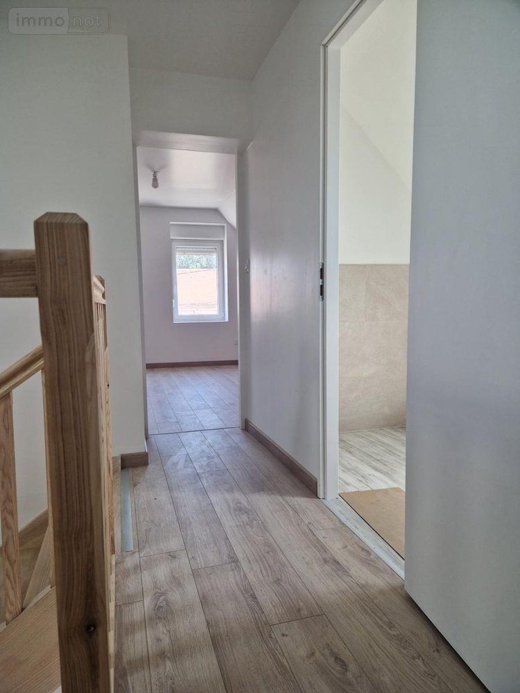 Location maison Bus 62124 Pas-de-Calais 108 m2  830 euros