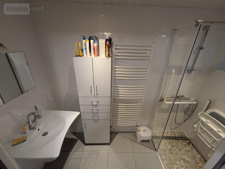 Maison a vendre Pont-Melvez 22390 Côtes-d'Armor 132 m2  117680 euros