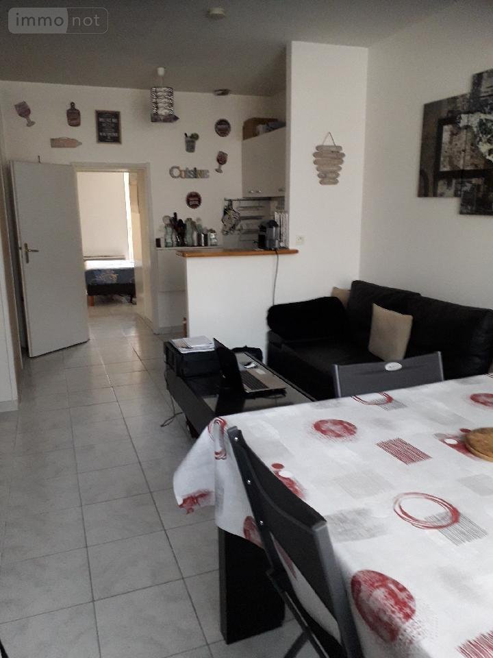 Immeuble a vendre Verrières-en-Anjou 49480 Maine-et-Loire 401 m2  744080 euros