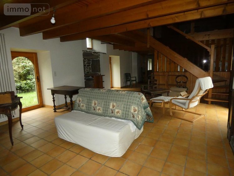 Maison a vendre Berrien 29690 Finistère 149 m2  271700 euros