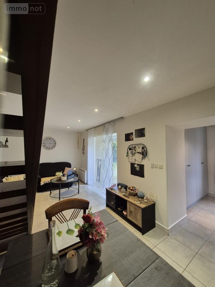 Maison a vendre Locmélar 29400 Finistère 170 m2  187995 euros