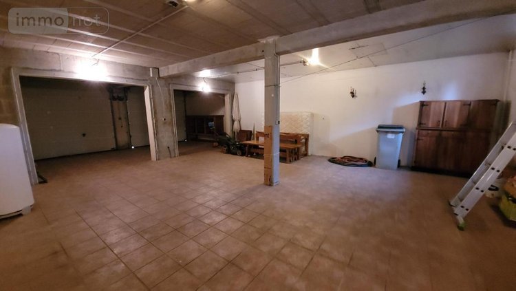Maison a vendre Solesmes 72300 Sarthe 261 m2 7 pièces 239200 euros