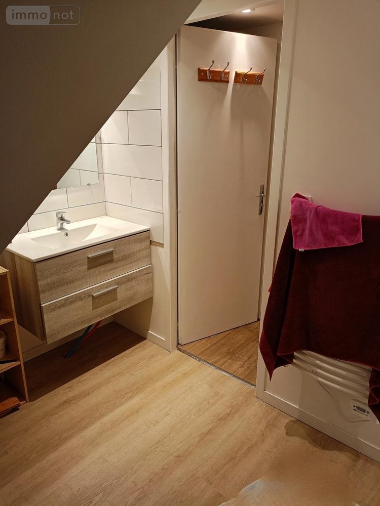 Location appartement Vernou-sur-Brenne 37210 Indre-et-Loire 62 m2 3 pièces 699 euros