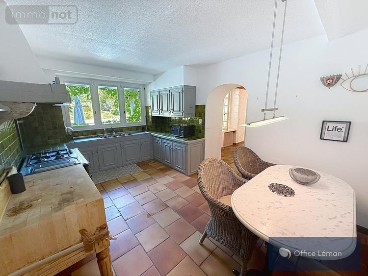 Maison a vendre Divonne-les-Bains 01220 Ain 201 m2 6 pièces 1500000 euros