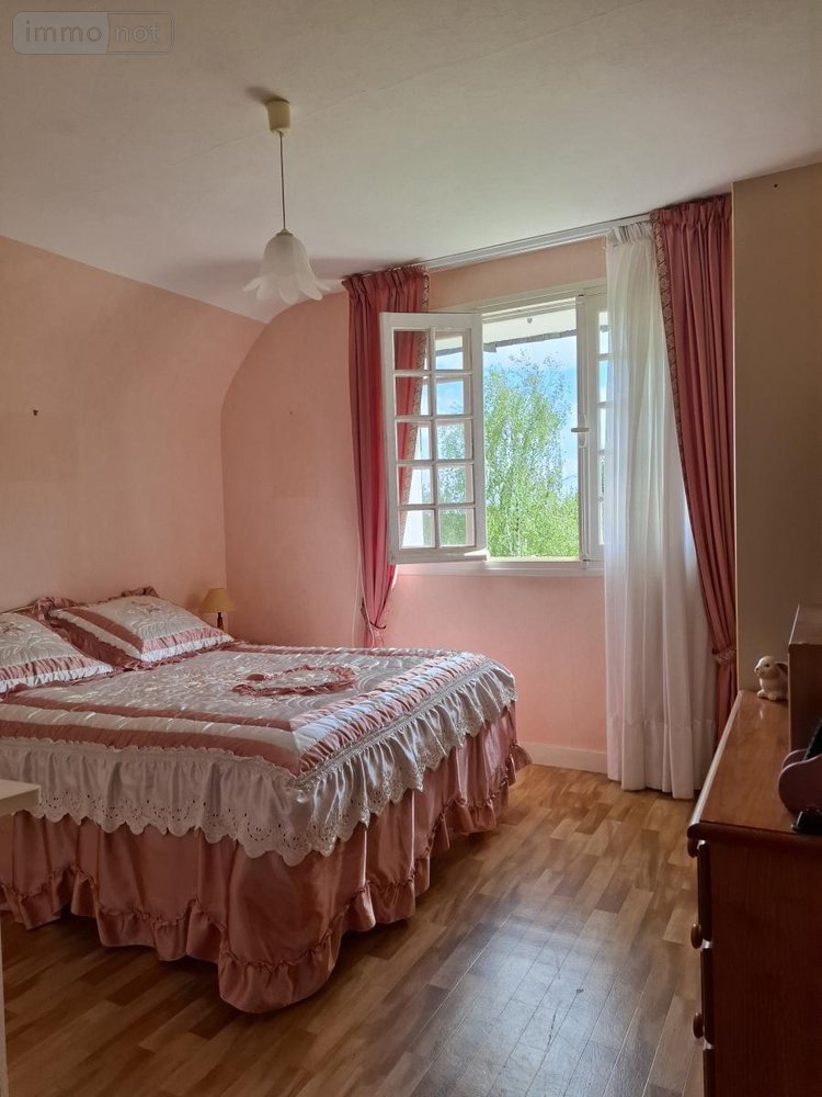 Maison a vendre Pontivy 56300 Morbihan 110 m2 6 pièces 195044 euros