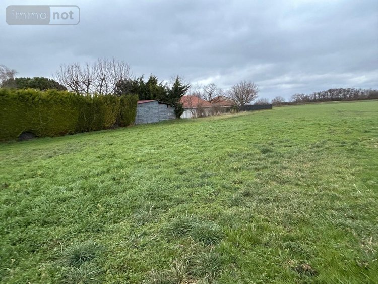 Terrain a batir a vendre Les Martres-d'Artière 63430 Puy-de-Dôme 638 m2  89000 euros