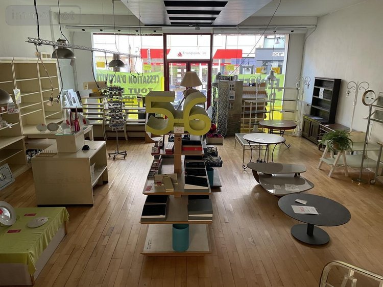 Immeuble a vendre Lorient 56100 Morbihan 139 m2  933840 euros