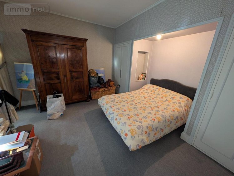 Maison a vendre Broût-Vernet 03110 Allier 365 m2 13 pièces 298680 euros