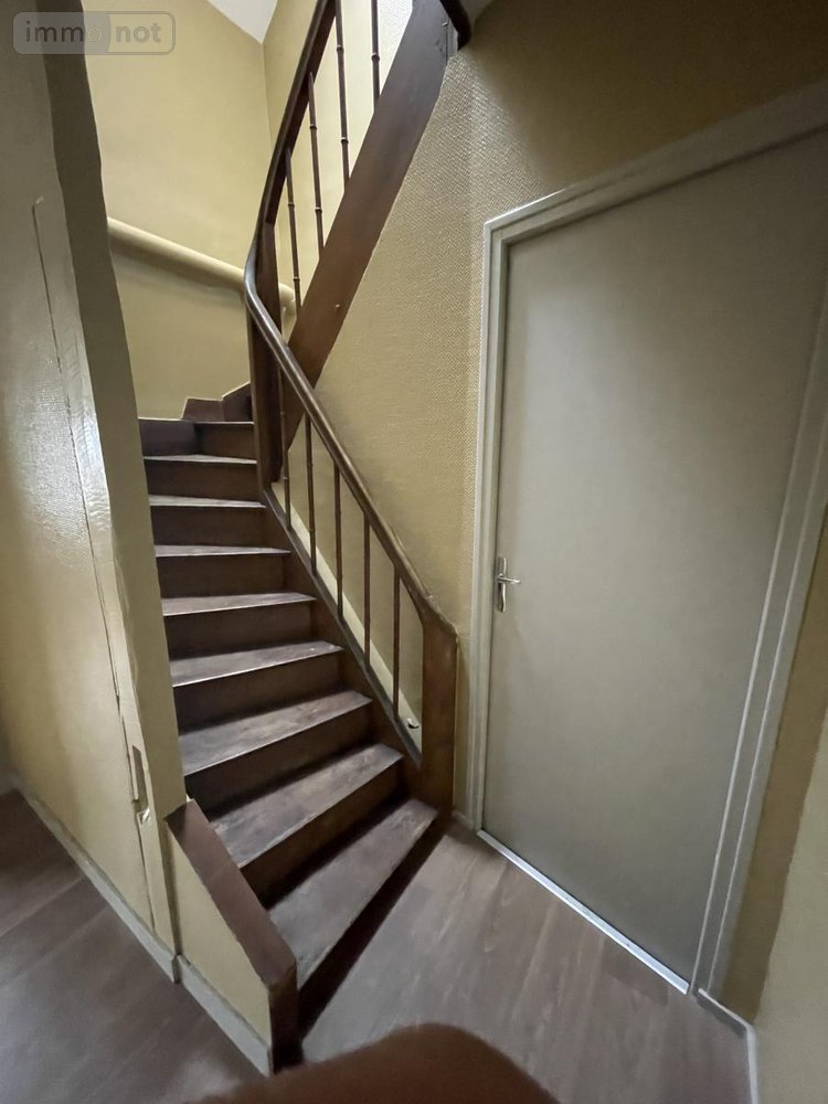 Immeuble a vendre Le Mans 72000 Sarthe 145 m2  278250 euros