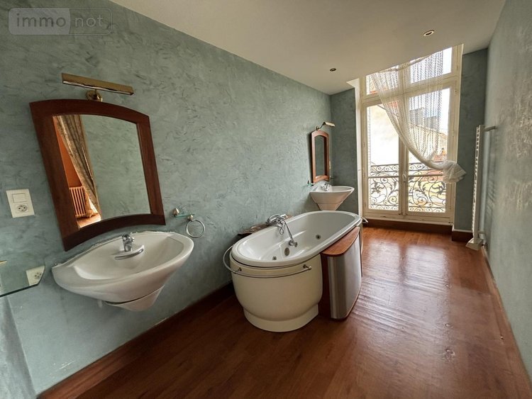 Maison a vendre Bourges 18000 Cher 345 m2 13 pièces 440000 euros