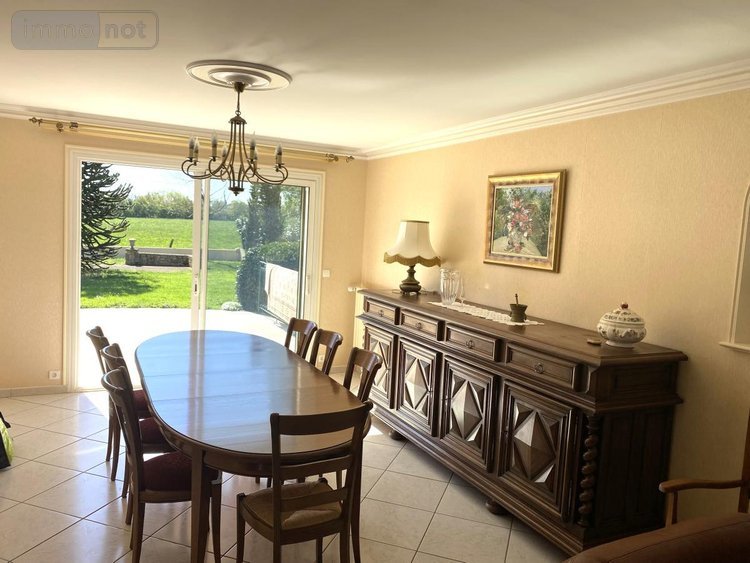 Maison a vendre Cholet 49300 Maine-et-Loire 192 m2 9 pièces 374640 euros