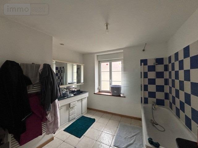 Immeuble a vendre Mauregny-en-Haye 02820 Aisne 105 m2  190000 euros