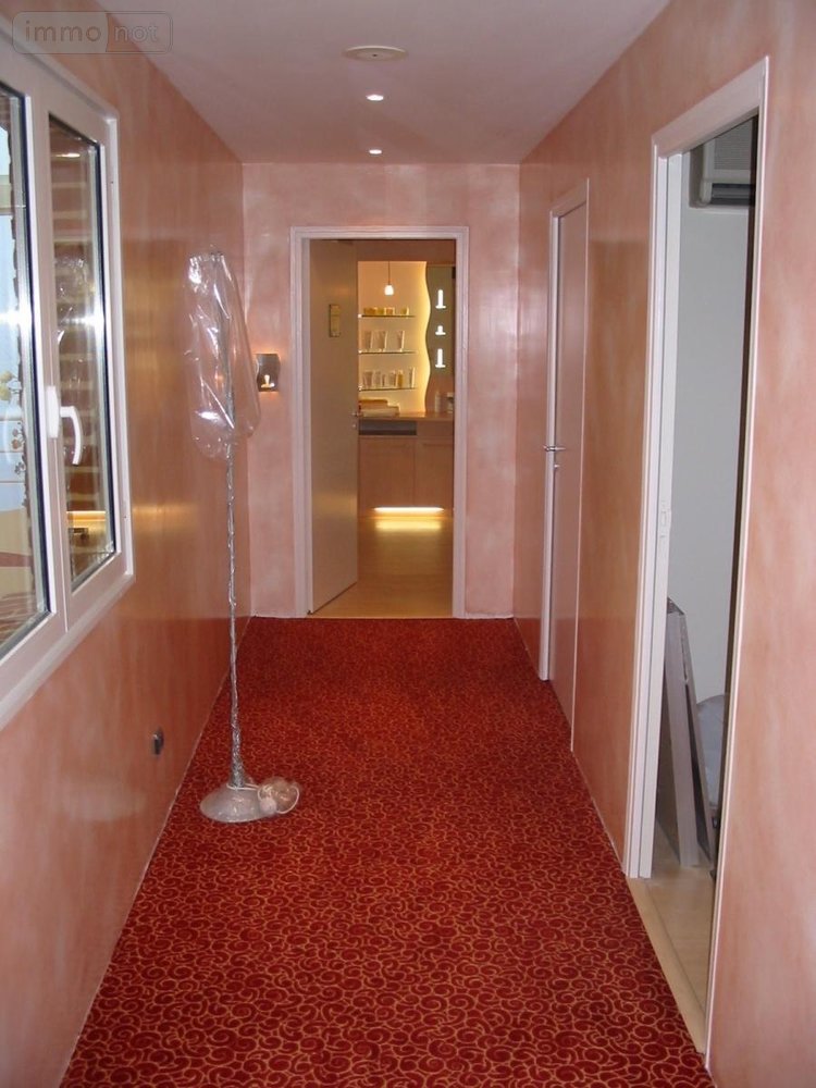 Location fonds et murs commerciaux Béthune 62400 Pas-de-Calais 300 m2  4542 euros