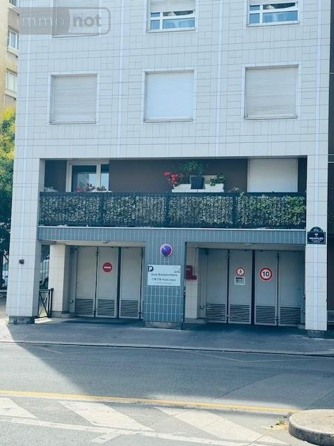 Garage et parking a vendre Paris 16e arrondissement 75016 Paris 10 m2  32500 euros