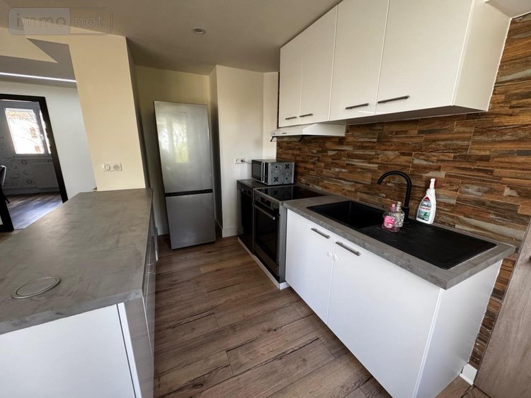 Location appartement Dole 39100 Jura 81 m2 5 pièces 950 euros