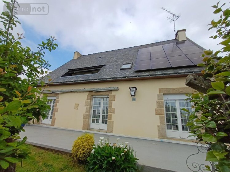 Maison a vendre Loudéac 22600 Côtes-d'Armor 216 m2 8 pièces 244400 euros