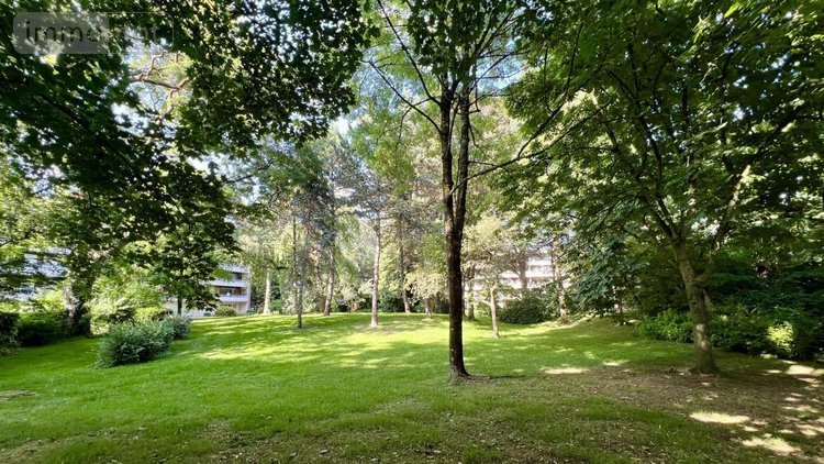 Fonds et murs commerciaux a vendre Loos 59120 Nord 44 m2  149000 euros