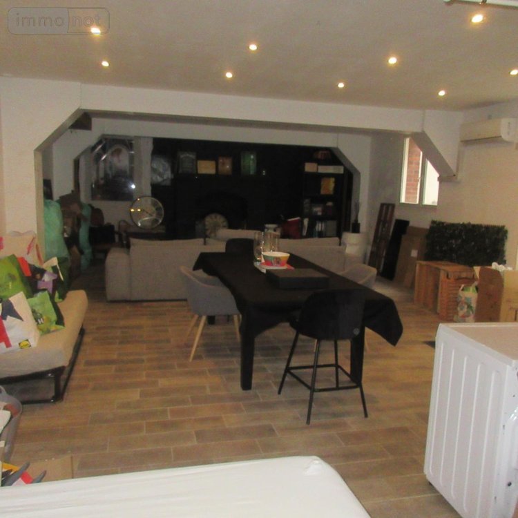 Immeuble a vendre Hénin-Beaumont 62110 Pas-de-Calais 240 m2  242000 euros