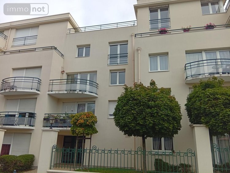 Location appartement Reims 51100 Marne 56 m2 2 pièces 735 euros