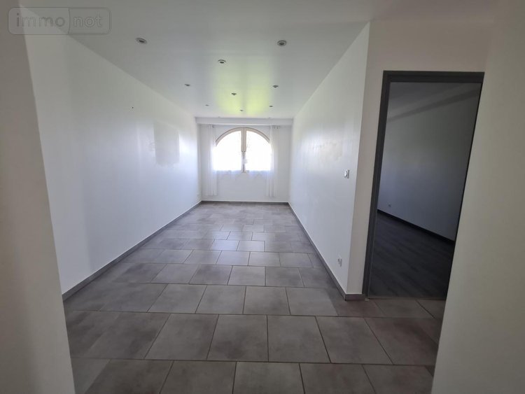 Location appartement Montoire-sur-le-Loir 41800 Loir-et-Cher 71 m2 4 pièces 625 euros