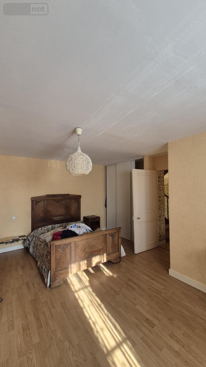 Maison a vendre Plougourvest 29400 Finistère 179 m2 7 pièces 115999 euros