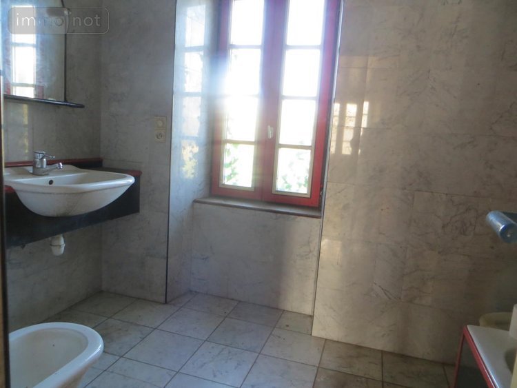 Maison a vendre Vire-Normandie 14500 Calvados 300 m2 3 pièces 189900 euros