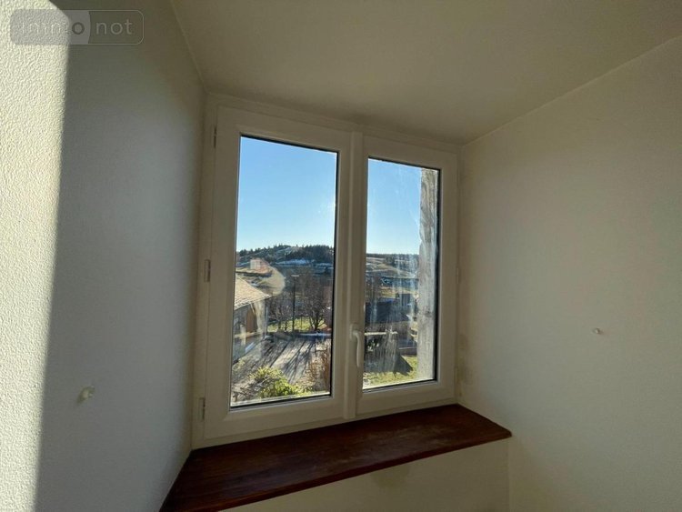 Appartement a vendre Monts-de-Randon 48700 Lozère 96 m2  159000 euros