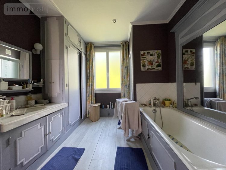 Maison a vendre Bihorel 76420 Seine-Maritime 200 m2  740000 euros