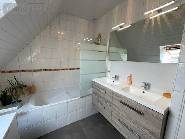 Maison a vendre Guer 56380 Morbihan 106 m2 5 pièces 249360 euros