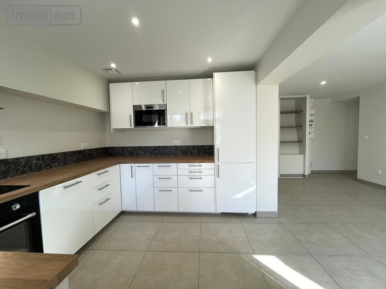 Location maison Pévy 51140 Marne 65 m2 3 pièces 700 euros
