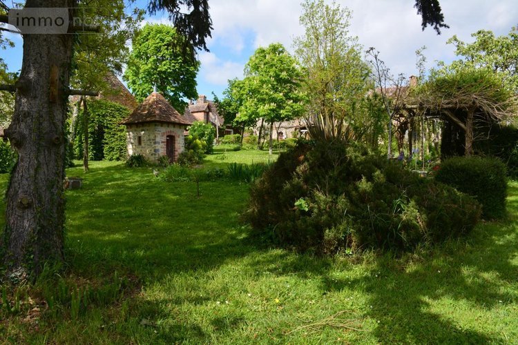 Maison a vendre Saint-Loup-du-Dorat 53290 Mayenne 343 m2 13 pièces 228800 euros