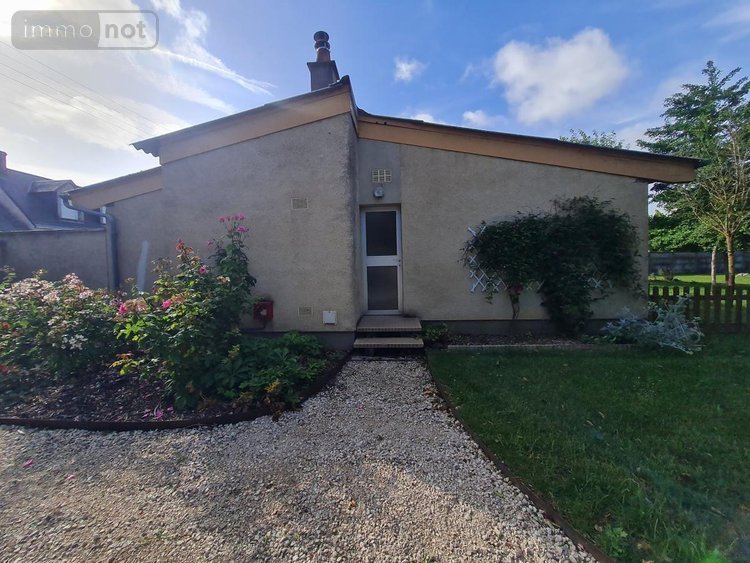 Fonds et murs commerciaux a vendre Saint-Amand-Longpré 41310 Loir-et-Cher 69 m2  114800 euros
