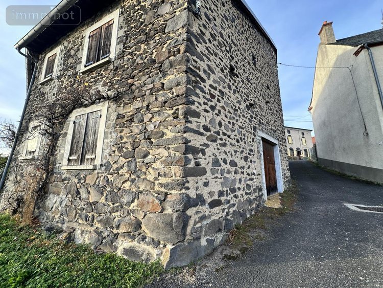 Maison a vendre Massiac 15500 Cantal 72 m2  74200 euros