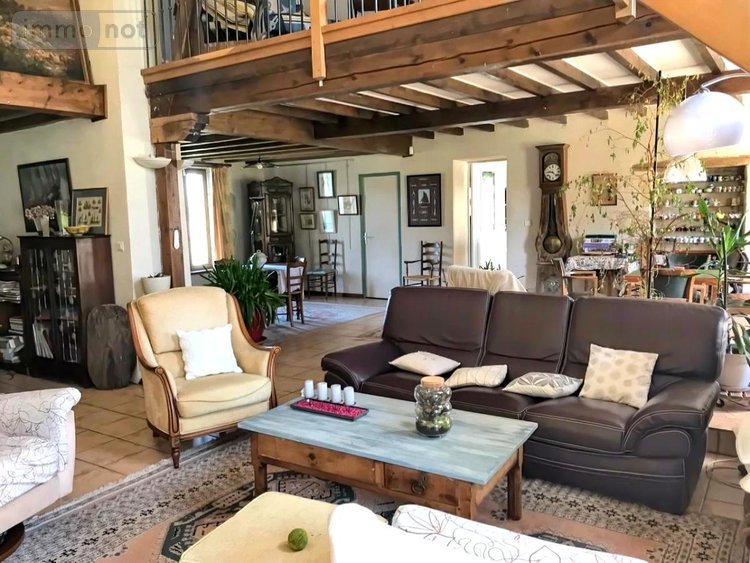 Maison a vendre Sainte-Solange 18220 Cher 310 m2 8 pièces 360500 euros