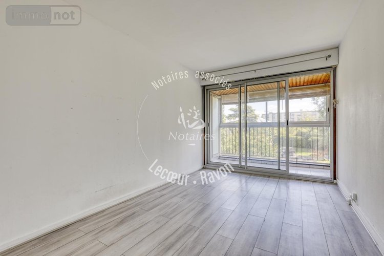 Appartement a vendre Le Chesnay-Rocquencourt 78150 Yvelines 74 m2 4 pièces 299500 euros