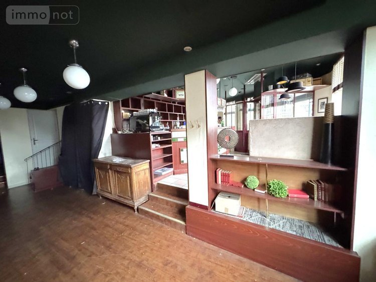 Location fonds et murs commerciaux Cambrai 59400 Nord 178 m2  2225 euros
