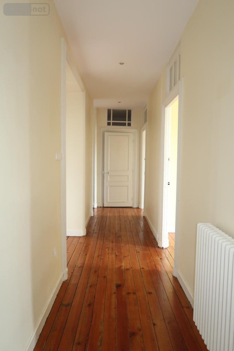 Appartement a vendre Landerneau 29800 Finistère 120 m2 5 pièces 228100 euros